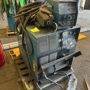Miller CP-302 Welder and 60 Series Wire Feeder