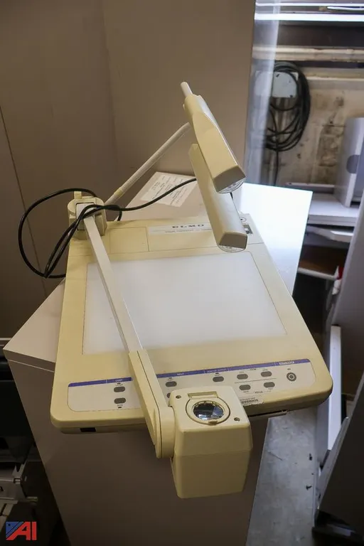 Elmo Legacy Visual Presenter and Document Camera
