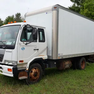 2010 Nissan UD2300 16