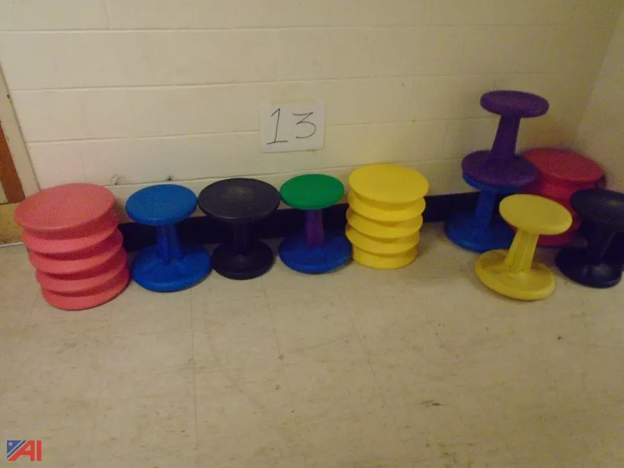 (10) Alternative Seating