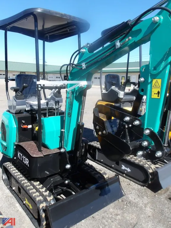 CFG Mini Excavator KT13R