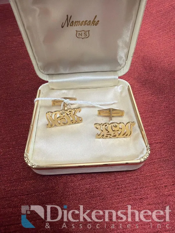 GOLD TONE INITIAL CUFF LINKS