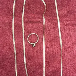 14K YELLOW GOLD ITEMS, HERRINGBONE CHAINS, RING - QTY (3)