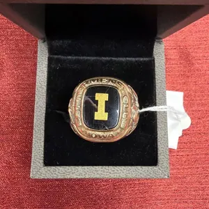 10K IOWA LETTERMEN'S CLUB RING 25.0 GRAMS