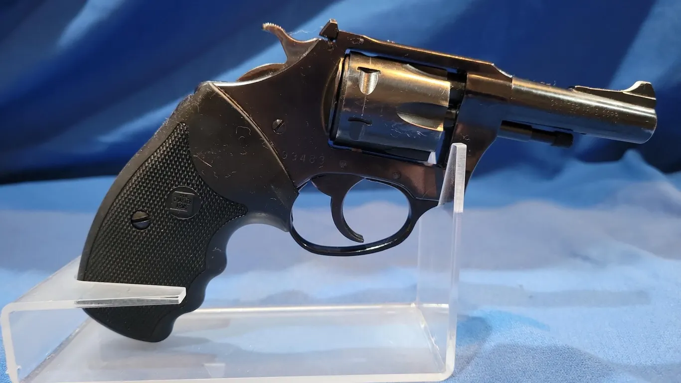 HANDGUN HERITAGE ROUGH RIDER .22 MAGNUM, S/N: 93483