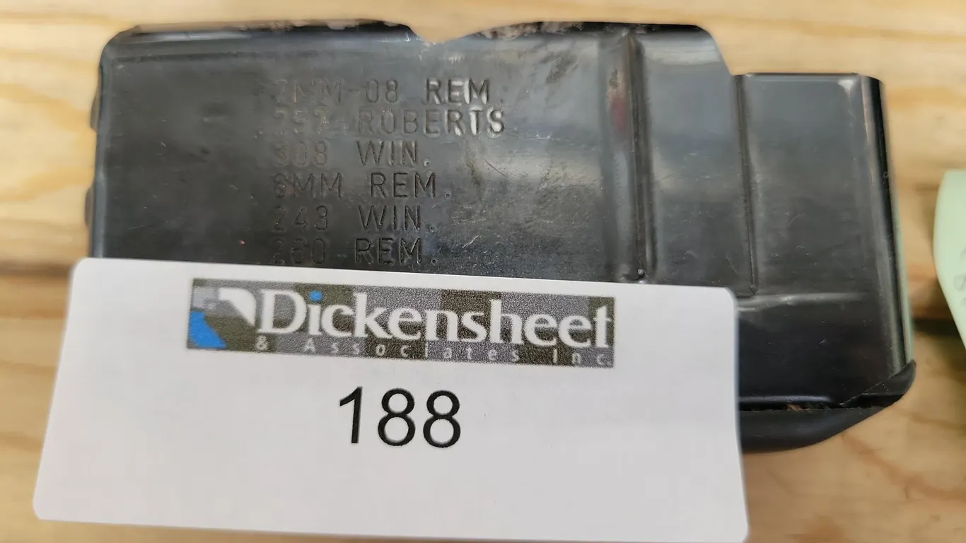 (1) RIFLE DETACHABLE MAGAZINE