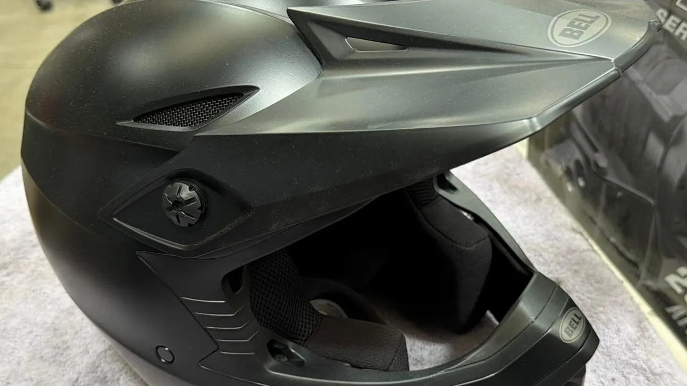 BELL MX-10 MATTE BLACK SM MOTORCYCLE HELMET