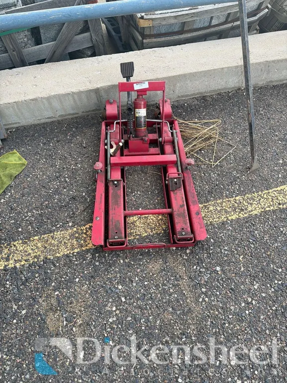 MOTORCYCLE / ATV LIFT