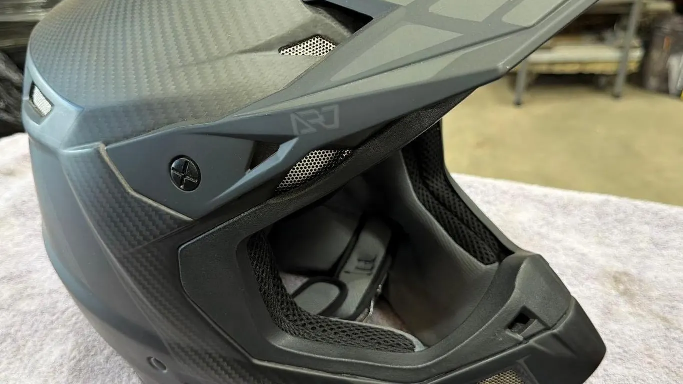 TUCKER ROCKY 2XL HELMET