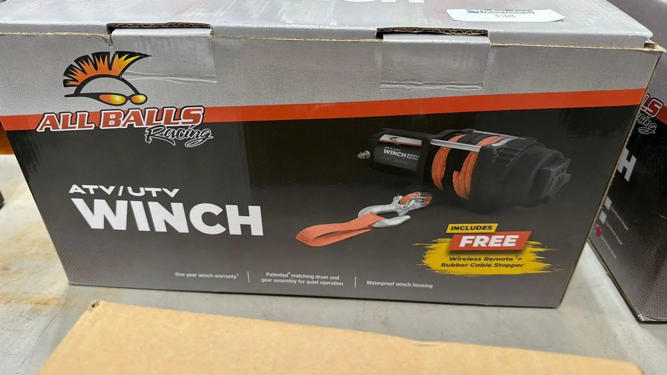 ALL BRANDS 6000LB WINCH