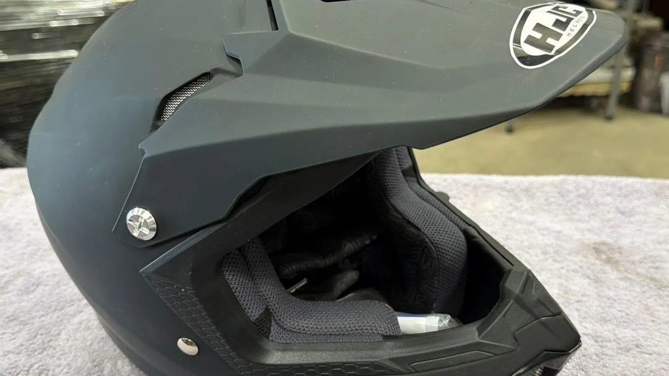 HJC YSM HELMET