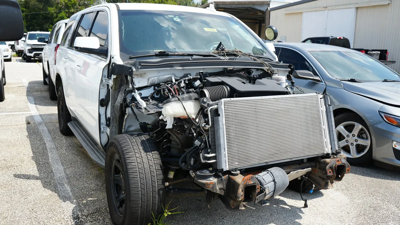 2018 Chevrolet Tahoe (Wrecked) - Will Need to be Towed