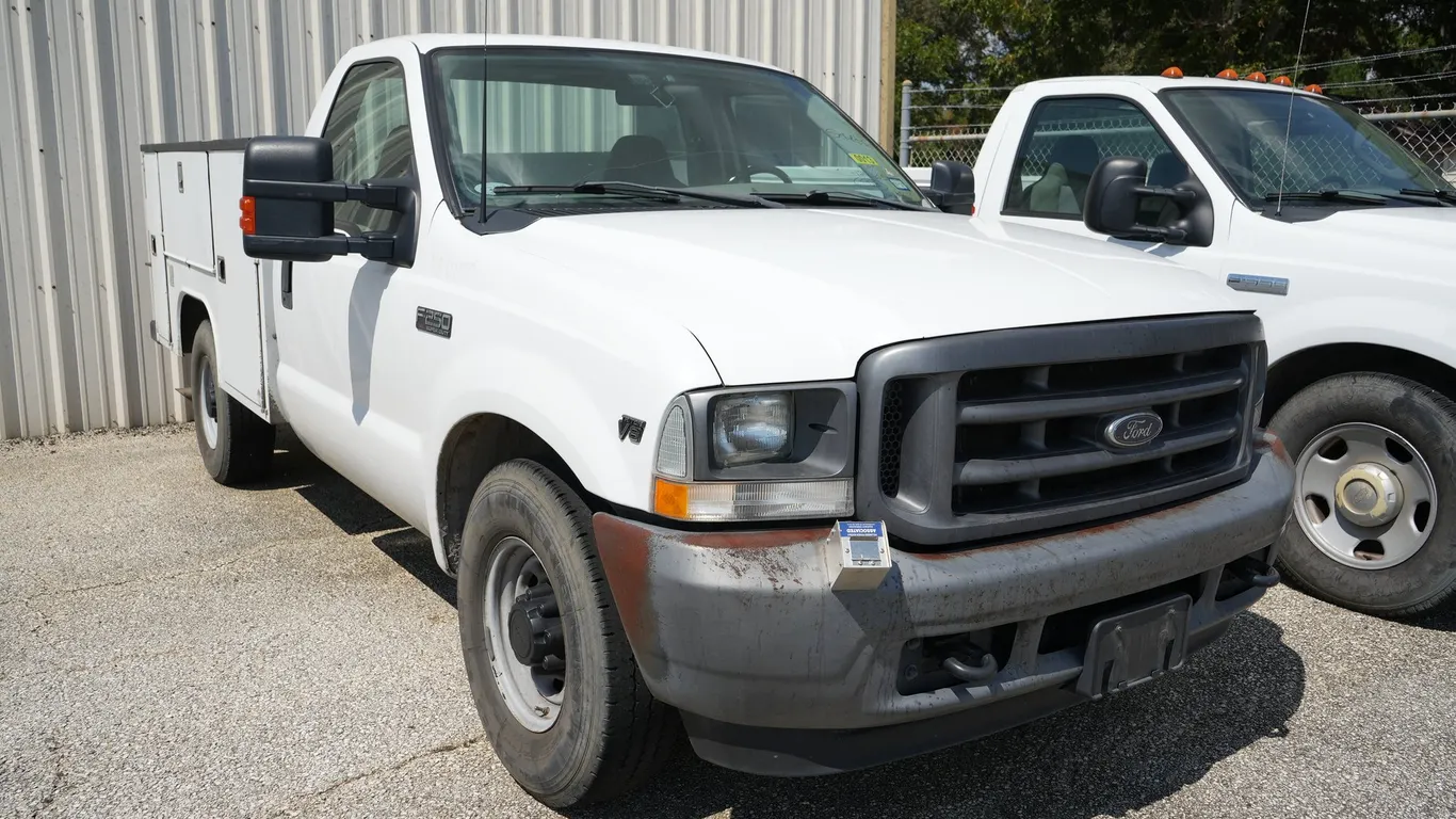 2001 Ford F250 XL Super Duty Service Truck