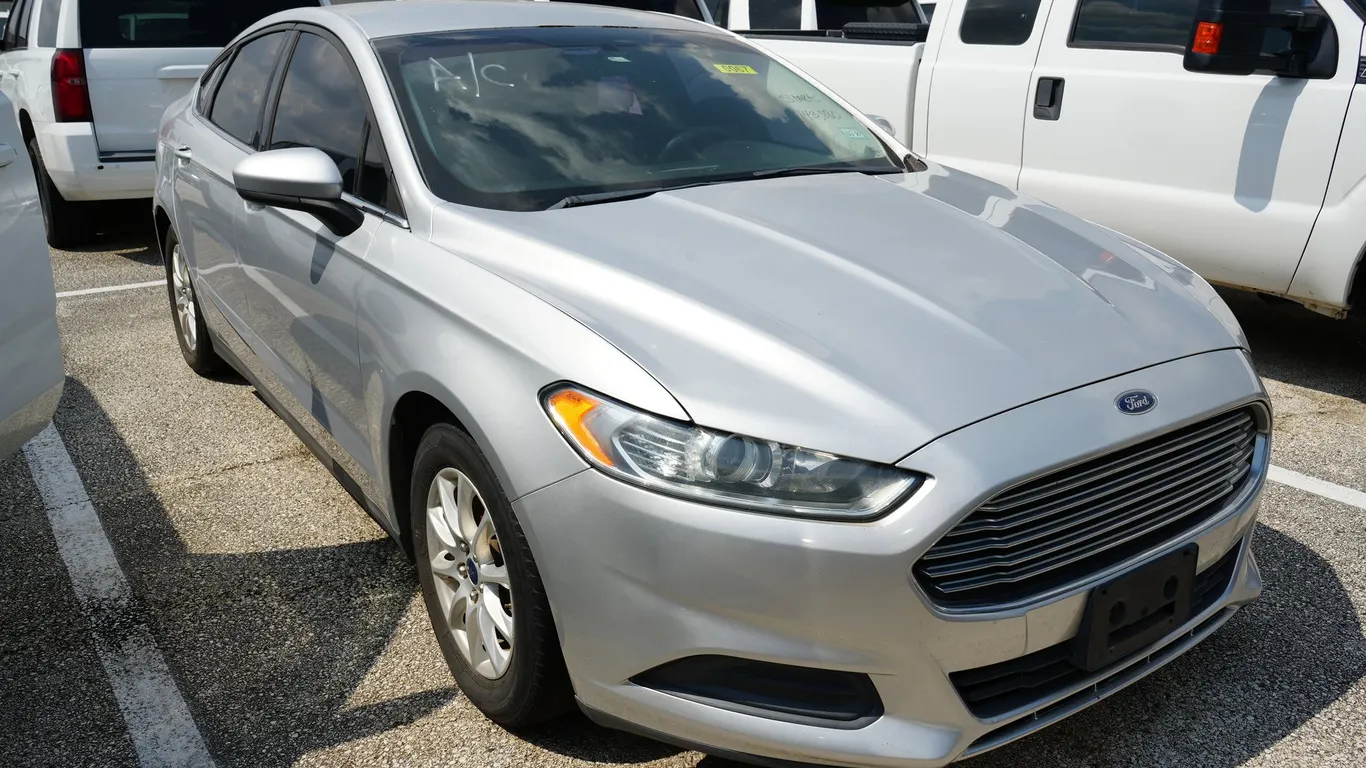 2016 Ford 4-Door Fusion