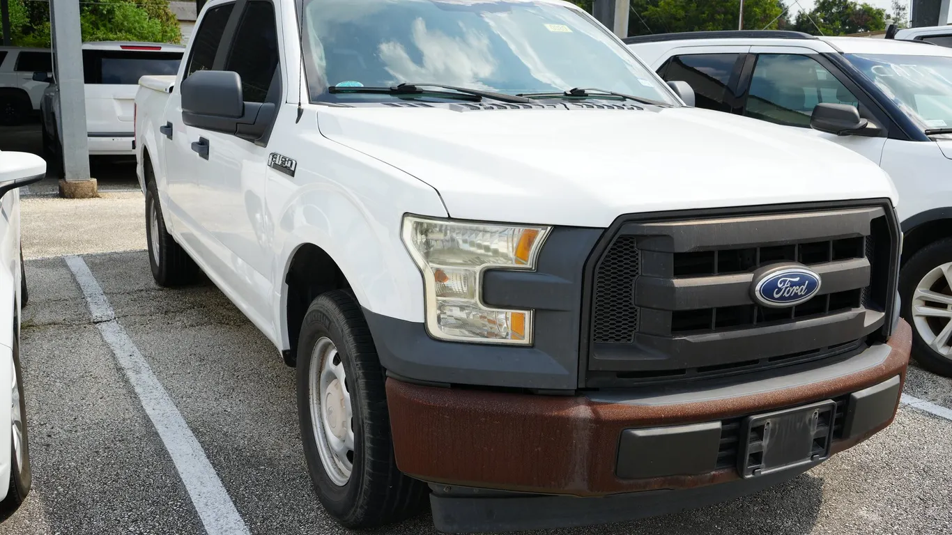 2017 Ford F150XL Crew Cab Pickup - Will Need to be Towed