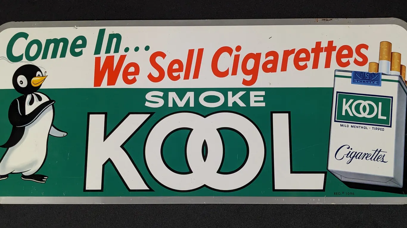 TIN SIGN COME IN... WE SELL CIGARETTES SMOKE KOOL (PENGUIN)