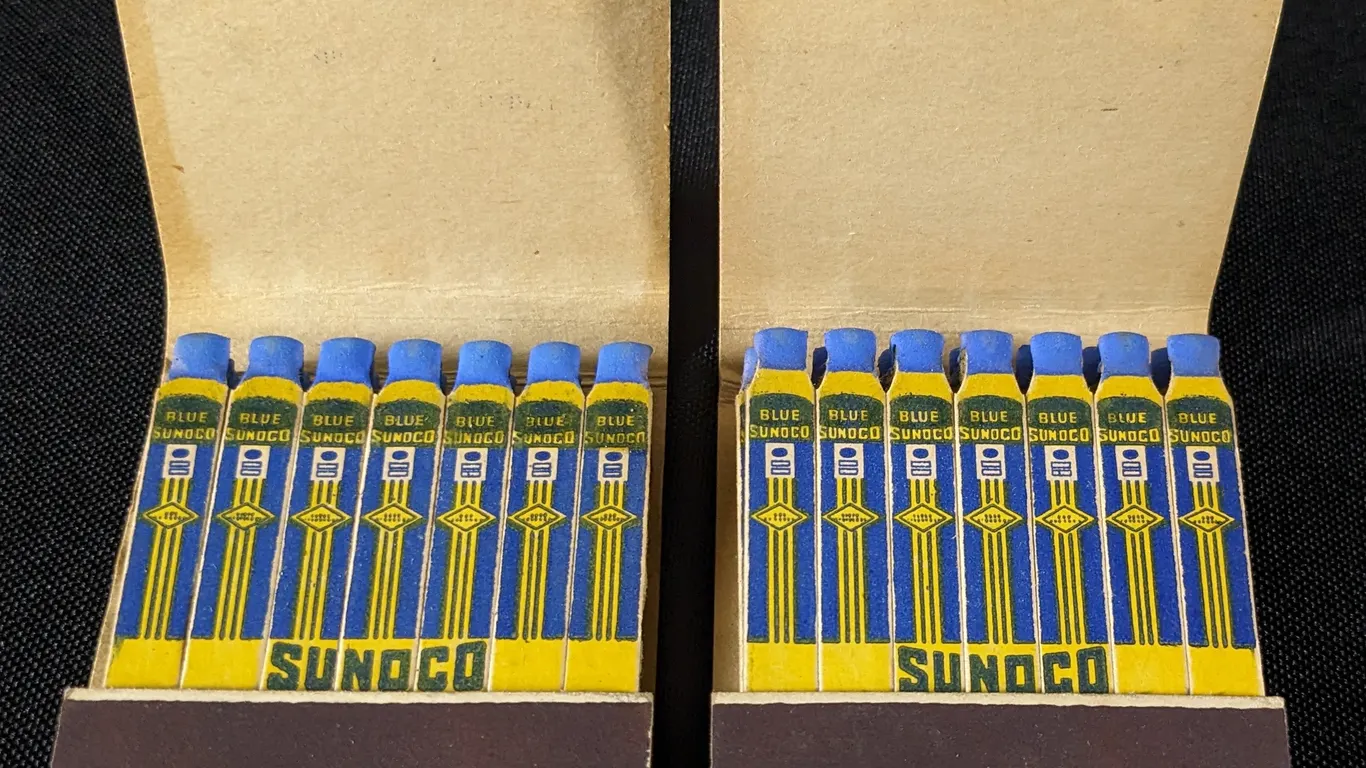 2 SUNOCO GAS STATION GAS PUMP FEATURE MATCHBOOKS ROCKFORD MICHIGAN