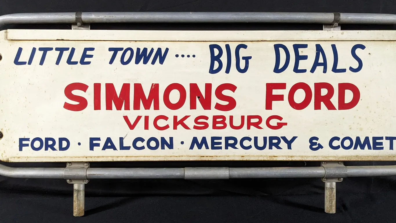 TIN AUTOMOBILE ROOF TOP SIGN LITTLE TOWN BIG DEAL SIMMONS FORD VICKSBURG (MICHIGAN) FORD FALCON MERC
