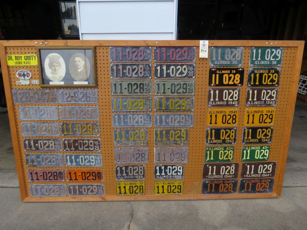 Board of Illinois License Plates from 1922-1945
