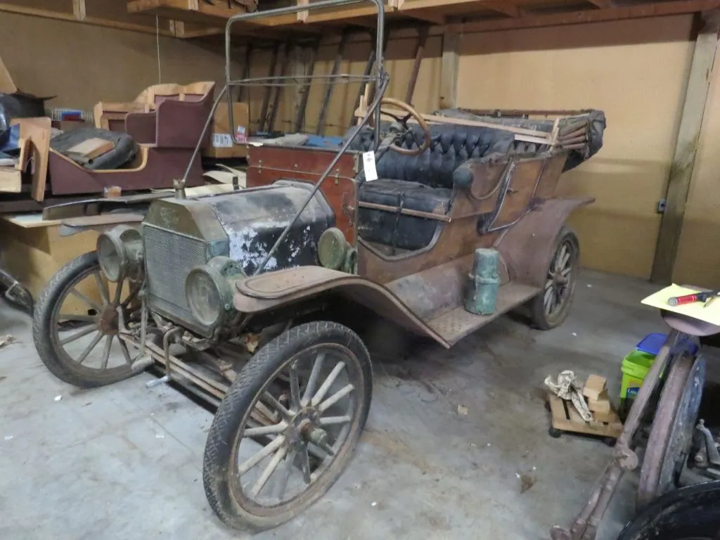1911 Ford Model T Touring