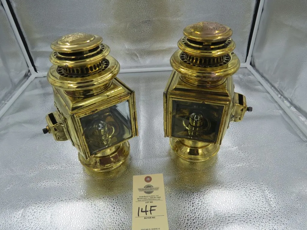 Pair of Ford JNO Brown #100 Sidelight