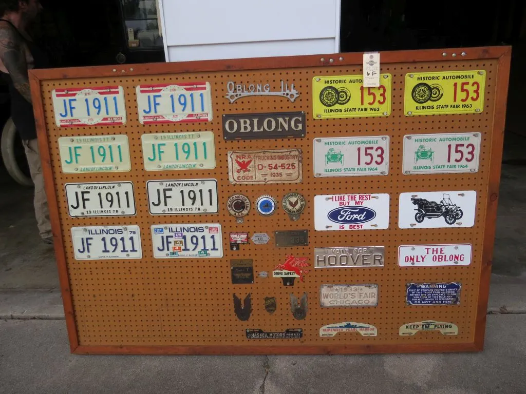 Board of License Plates Toppers and Oblong, IL items