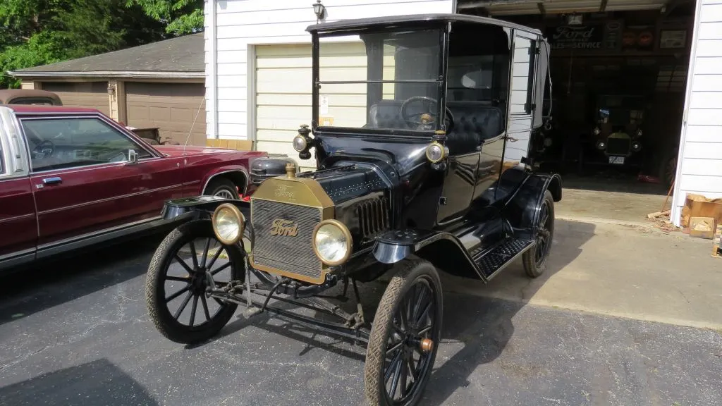 Original Condition 1915 Ford Model T Town Car