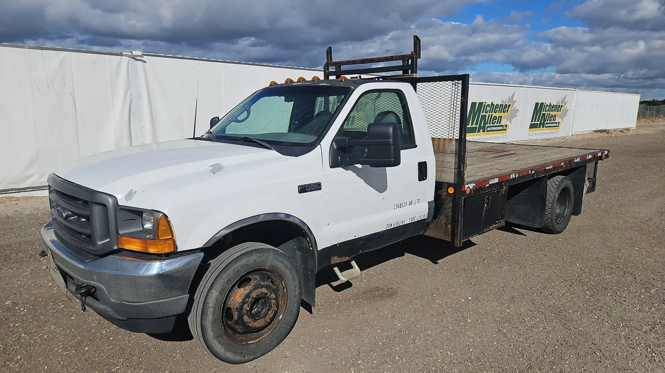 2001 Ford F-550 Super Duty S/A Deck Truck