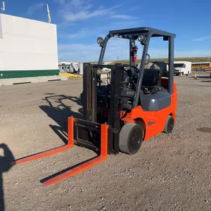 Toyota   7FGCU25  5100  LBS  Forklift