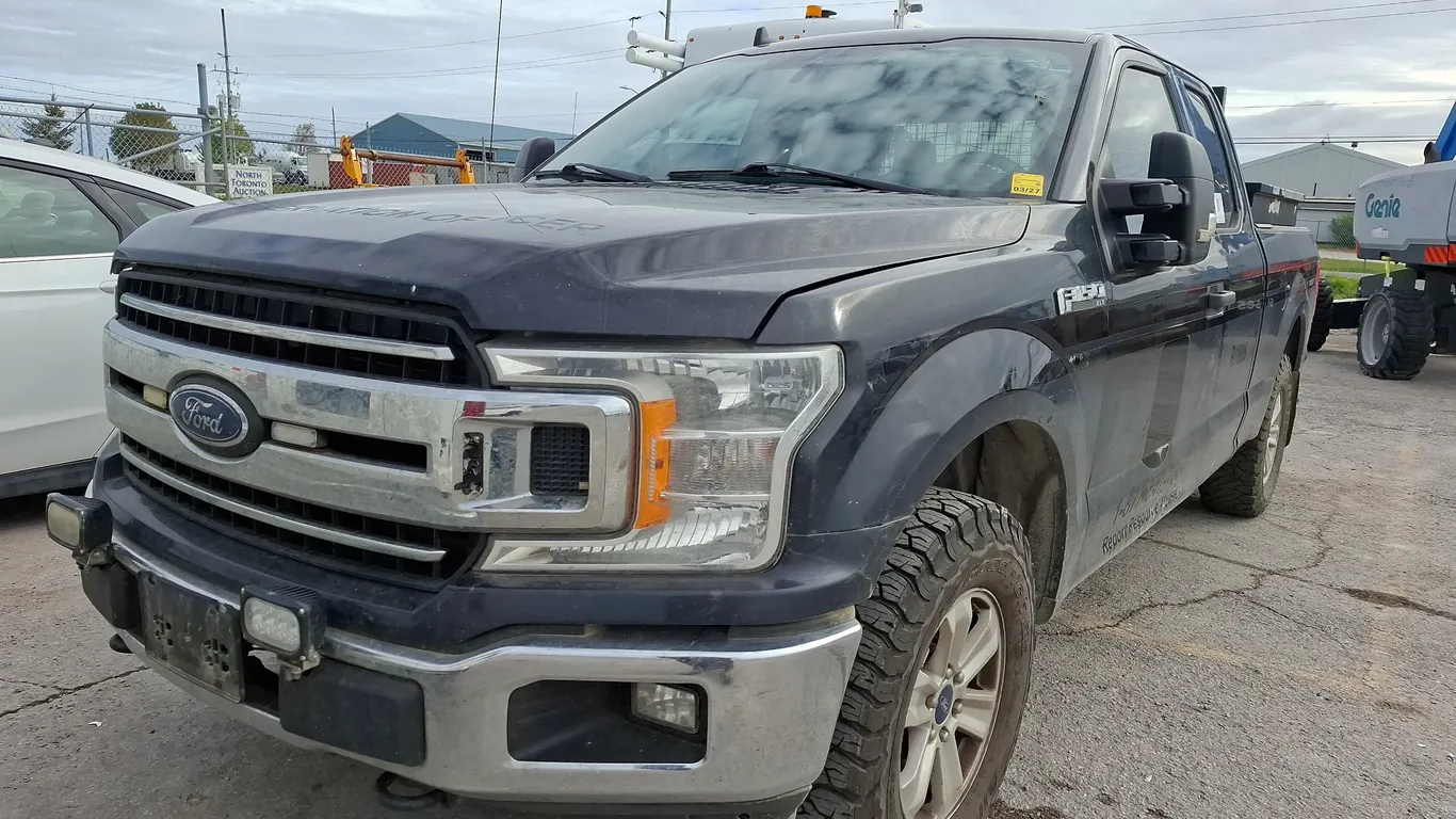Non-Operable 2019 Ford F-150 4x4 XLT 4dr SuperCab 6.5 ft. SB 4x4