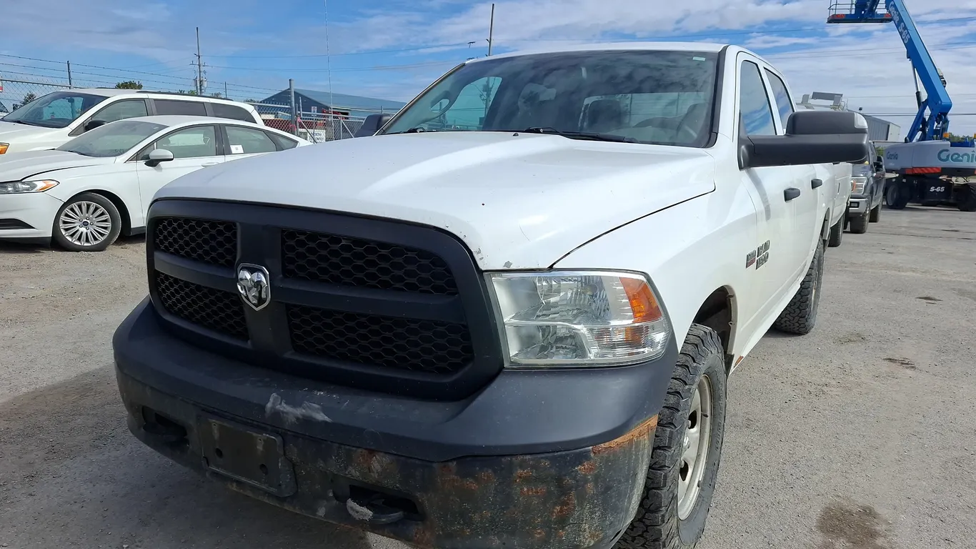 Non-Operable 2018 Ram 1500 4x4 Tradesman 4dr Crew Cab 5.5 ft. SB Pickup 4x4