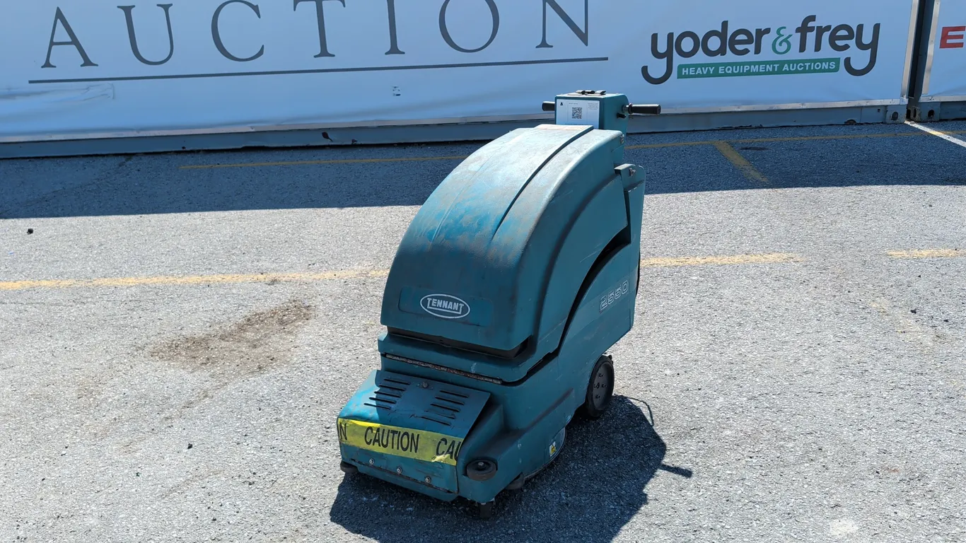 Non-Operable Tennant 2550 Floor Scrubber