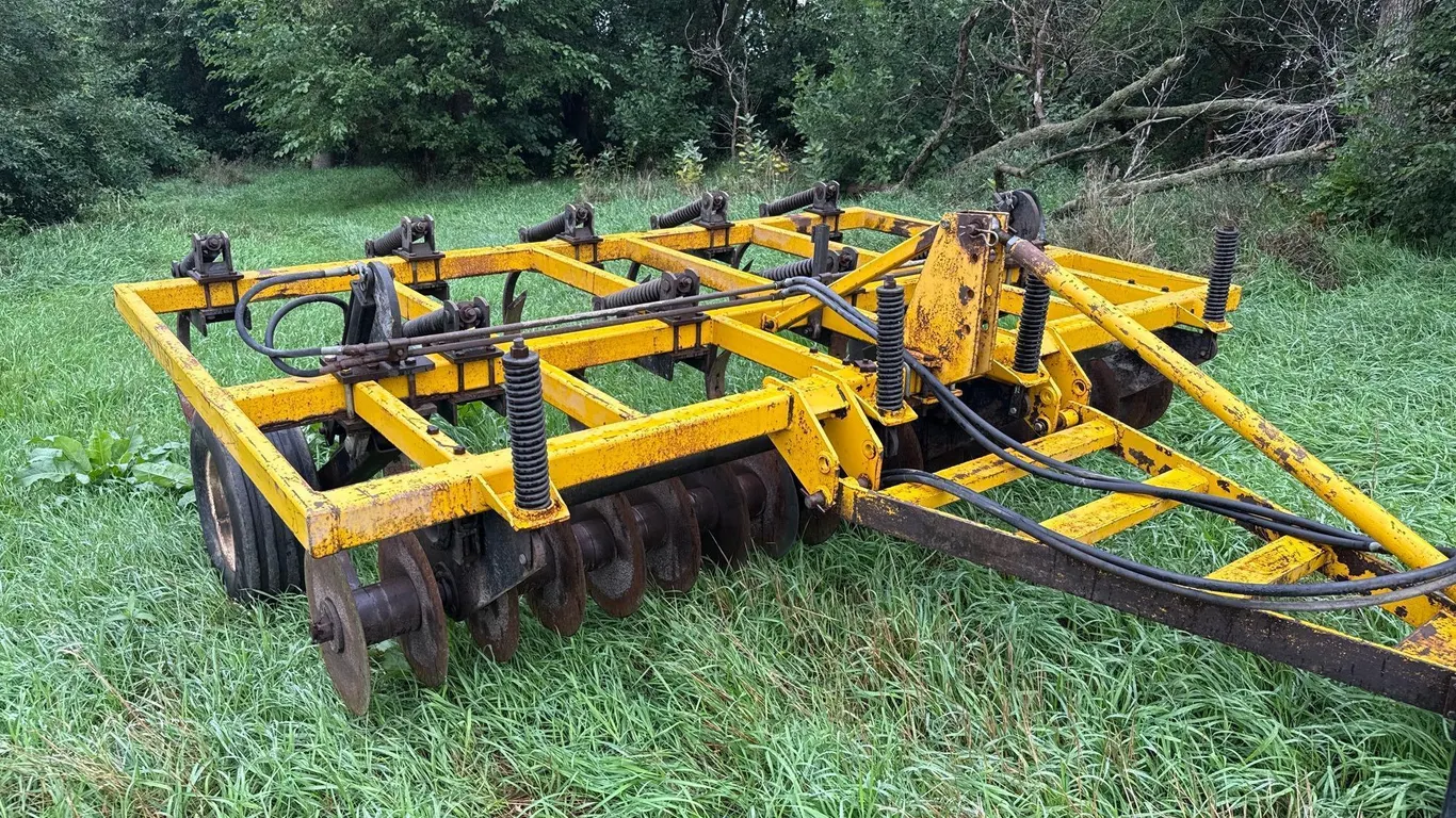 Landoll 9 shank 572 Chisel