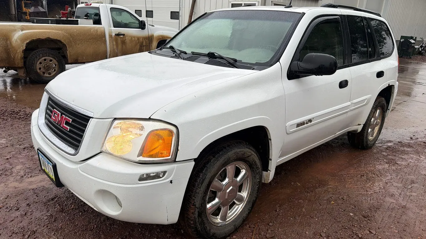 2005 GMC Envoy Car