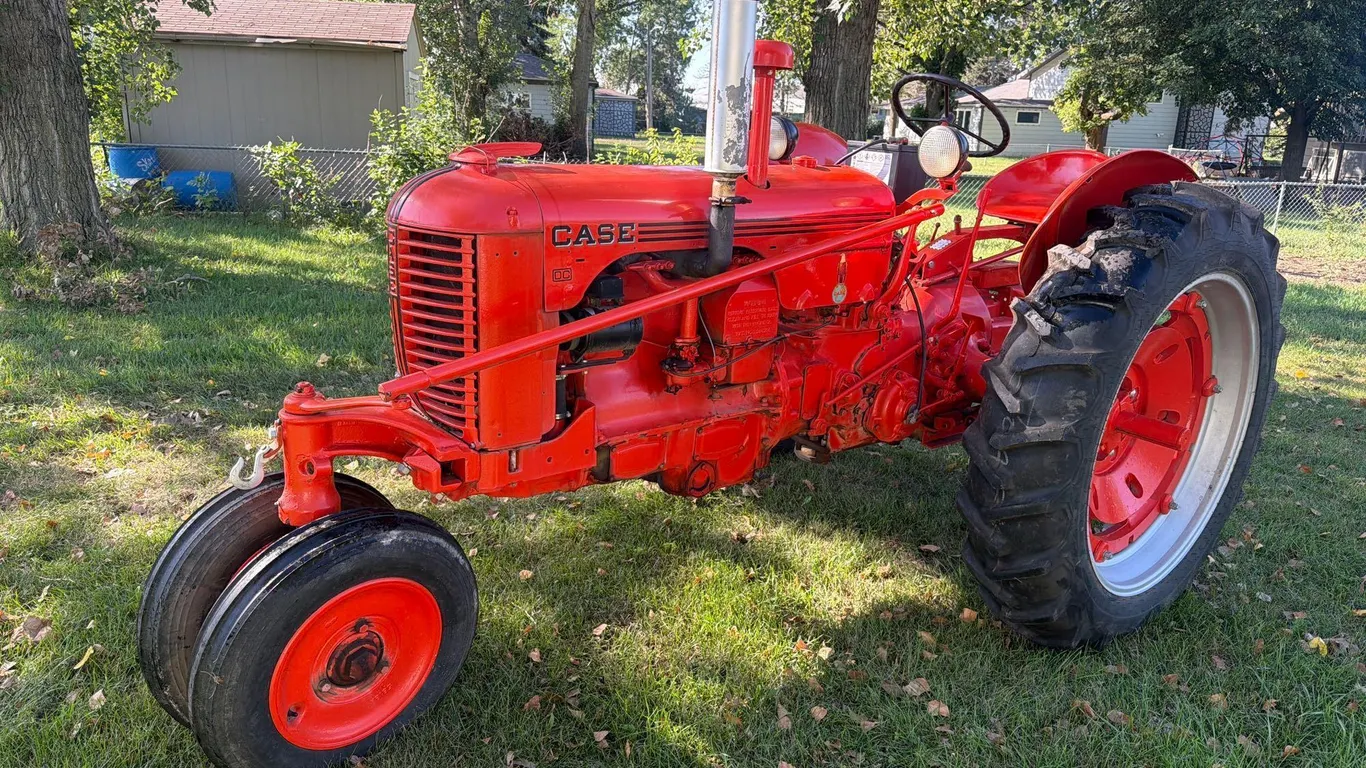 Case DC Tractor