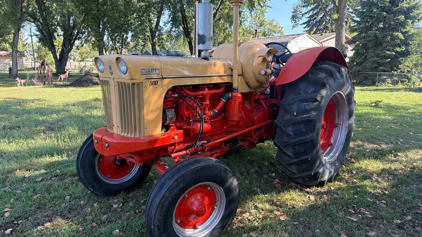 Case 900 Wheatland Propane Tractor