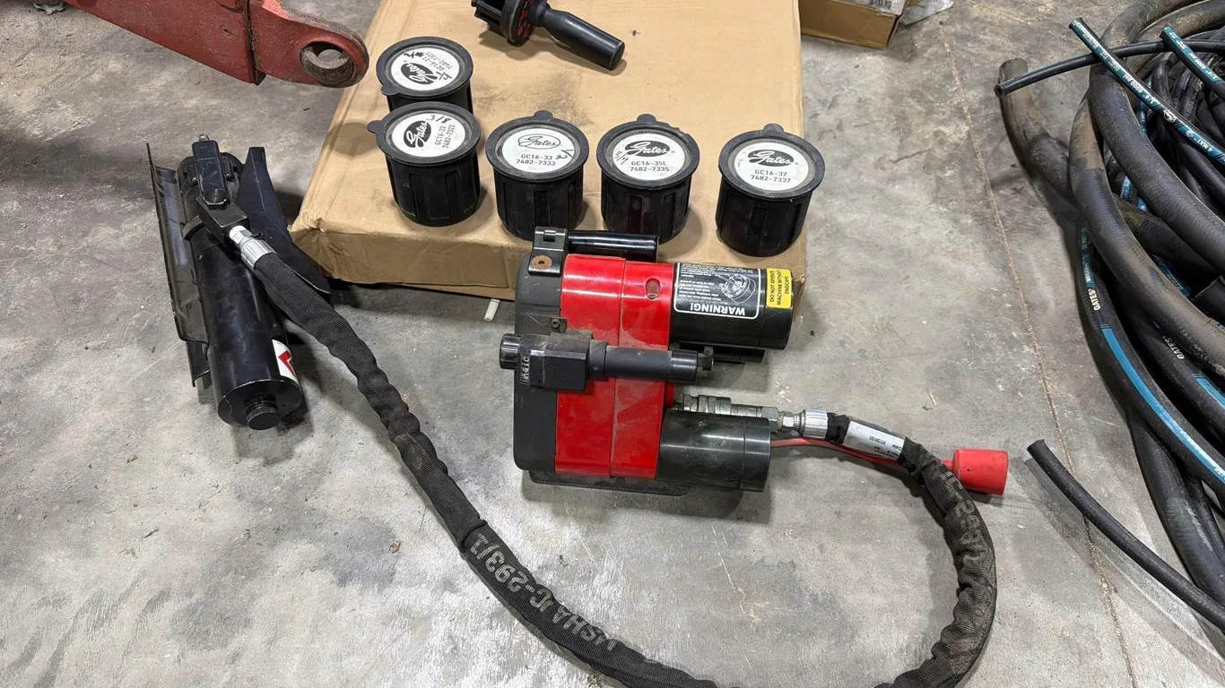 Hydraulic Hose Machine—1 Owner