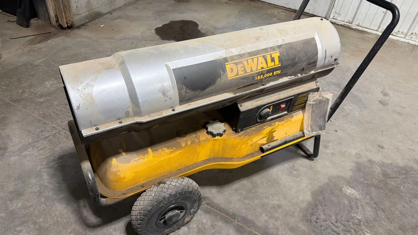 Dewalt 185,000 BTU Heater
