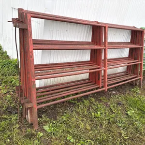 6- Red 10ft Gates