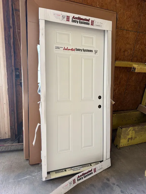 Bayer Door Frame w/ Dummy Door