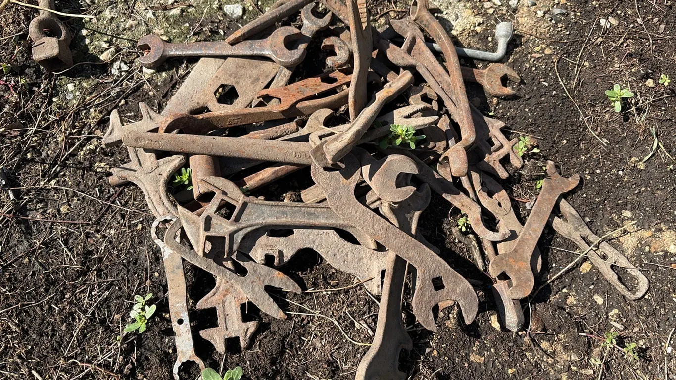 Antique Wrenches