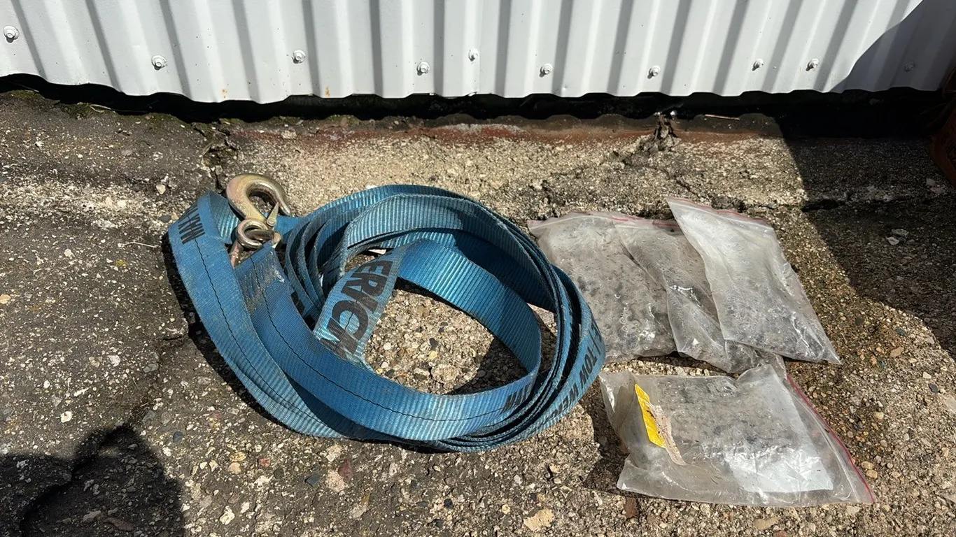 Tow Strap & Chains