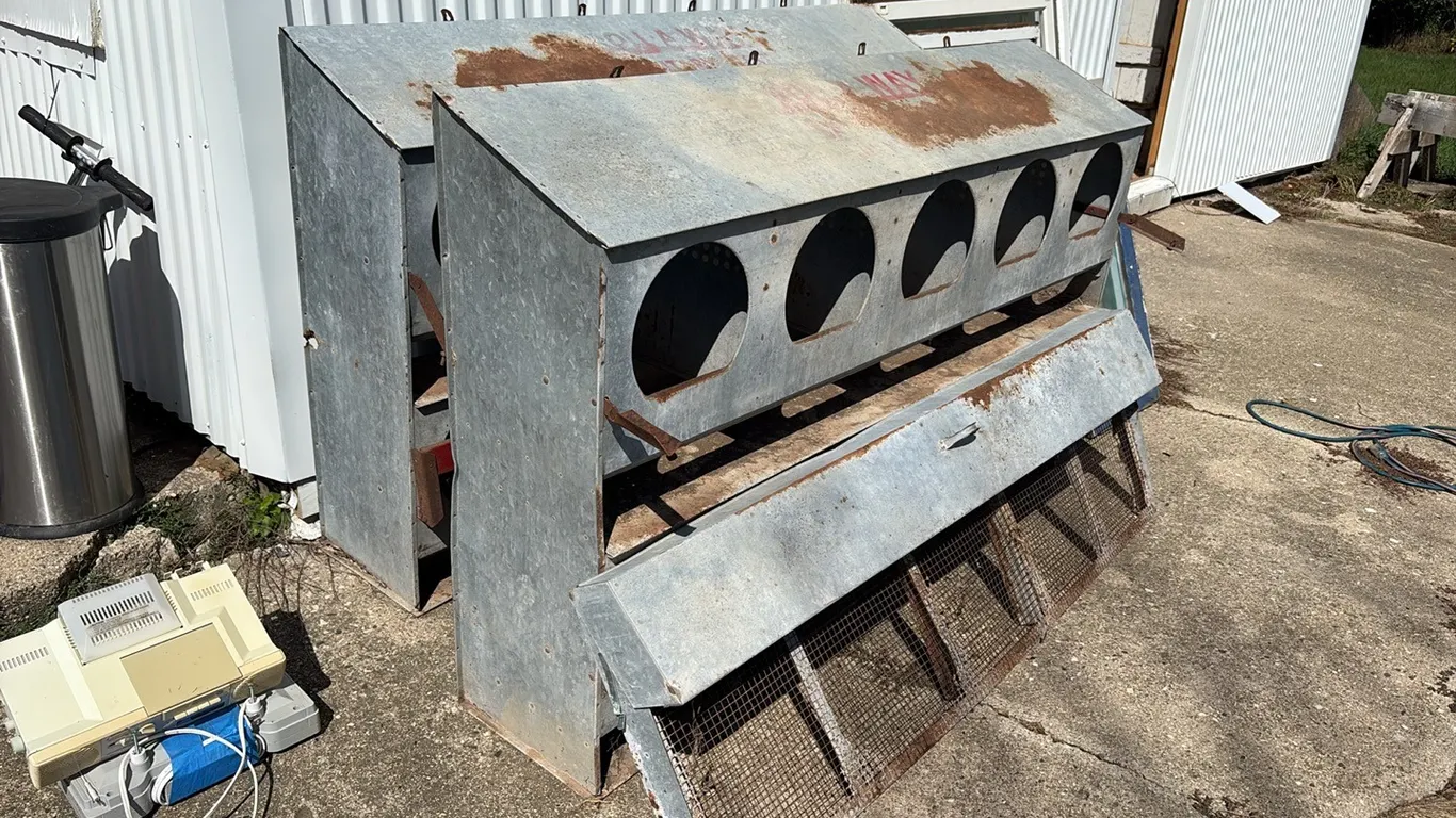 2- Nesting Boxes
