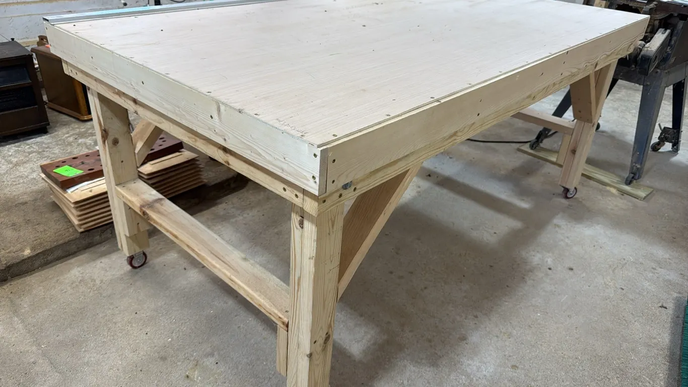 Wood working table