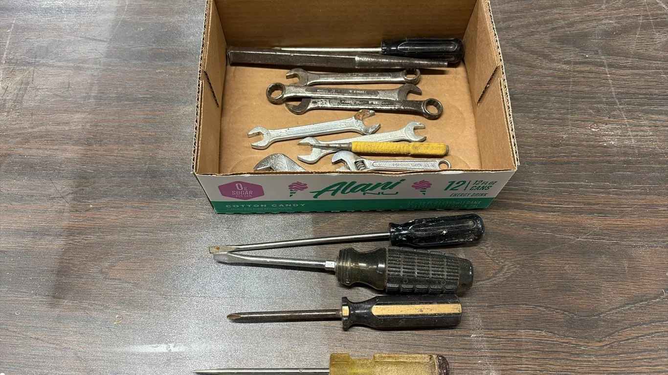 Screwdrivers & Wrenches