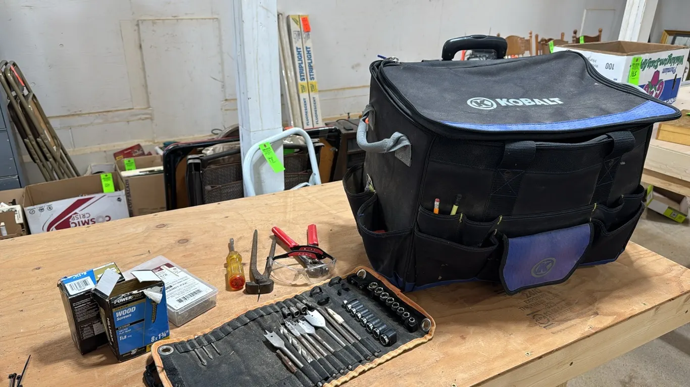Kobalt tool bag with misc