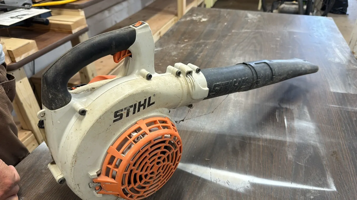 Stihl gas leaf blower