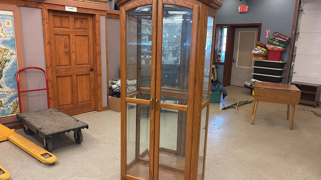 Curio cabinet with glass shelves
