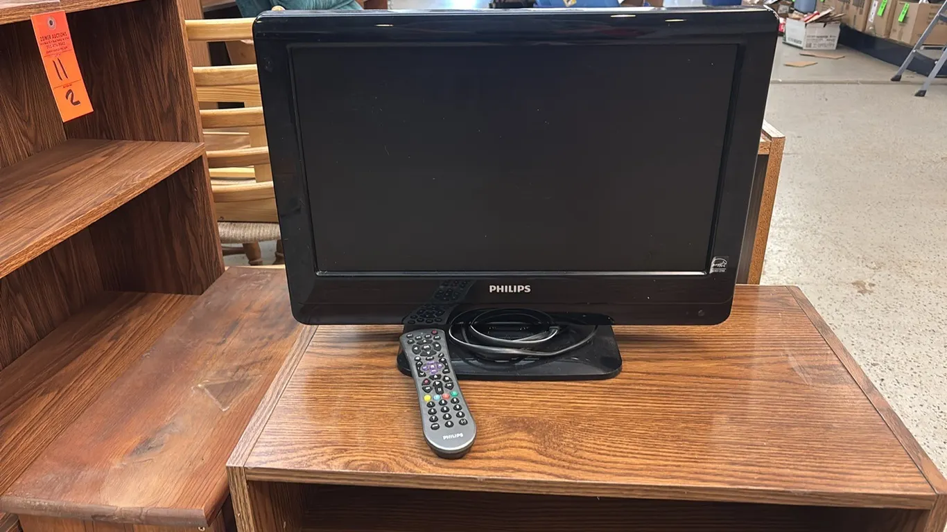 Phillips tv with remote