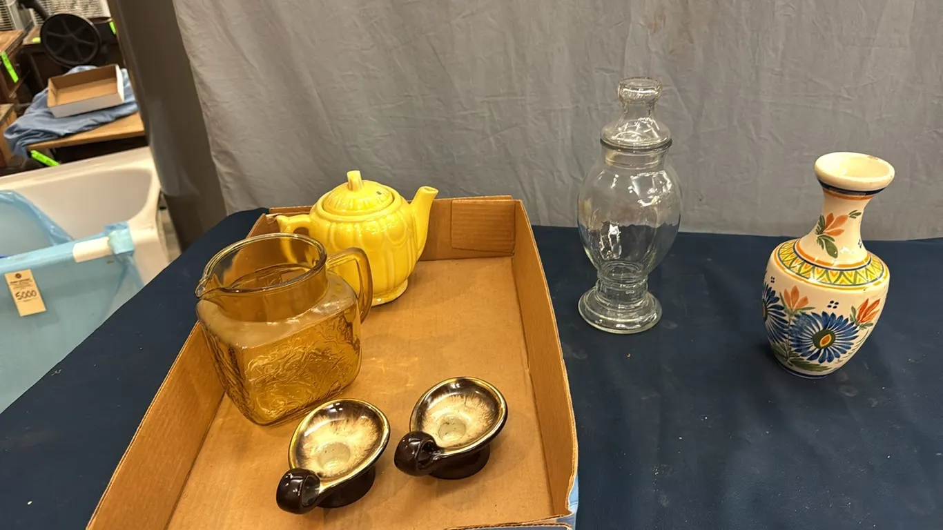 Vase, teapot, candle holders
